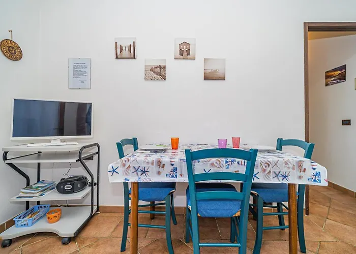 In 2 To 4 Persons With Large Private Garden Sole * Capoliveri (Isola d'Elba)