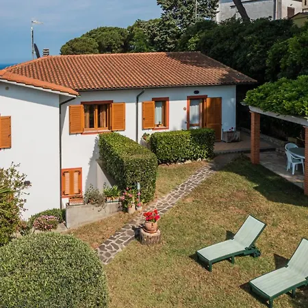 Apartamento In 2 To 4 Persons With Large Private Garden Sole Capoliveri (Isola d'Elba)
